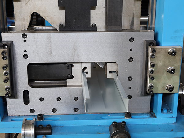 Automatic CZ Steel Roll Forming Machine