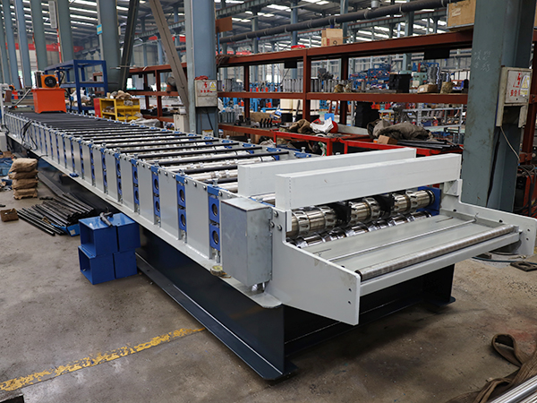 Automatic Floor Deck Roll Forming Machine