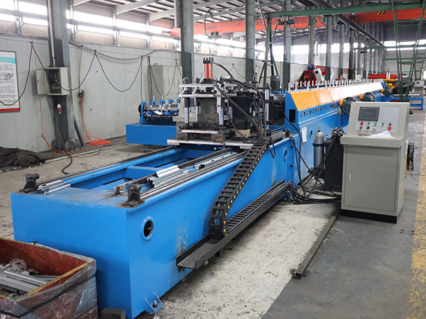 Special Shaped Light Gauge Steel Framing Machine