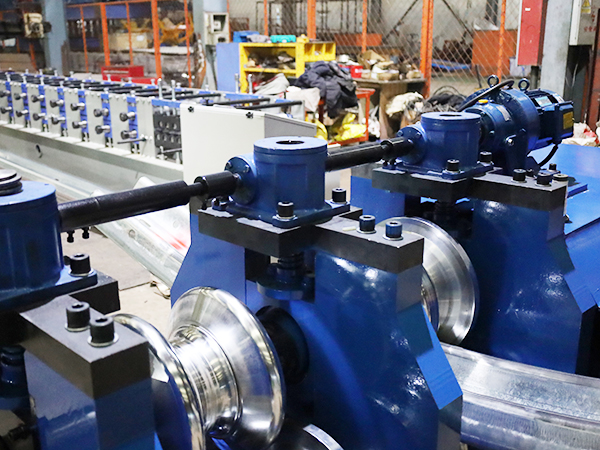 Guardrail Arch Bending Machine