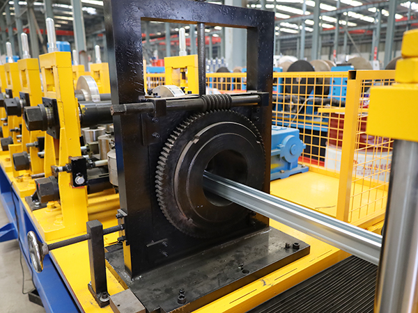 High Speed PV Bracket Roll Forming Machine