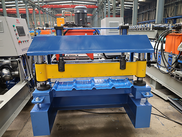 Metal Roofing Roll Forming Machine